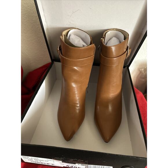 IDIFU Shoes - women's brown leather ankle boots size 9 Idifu